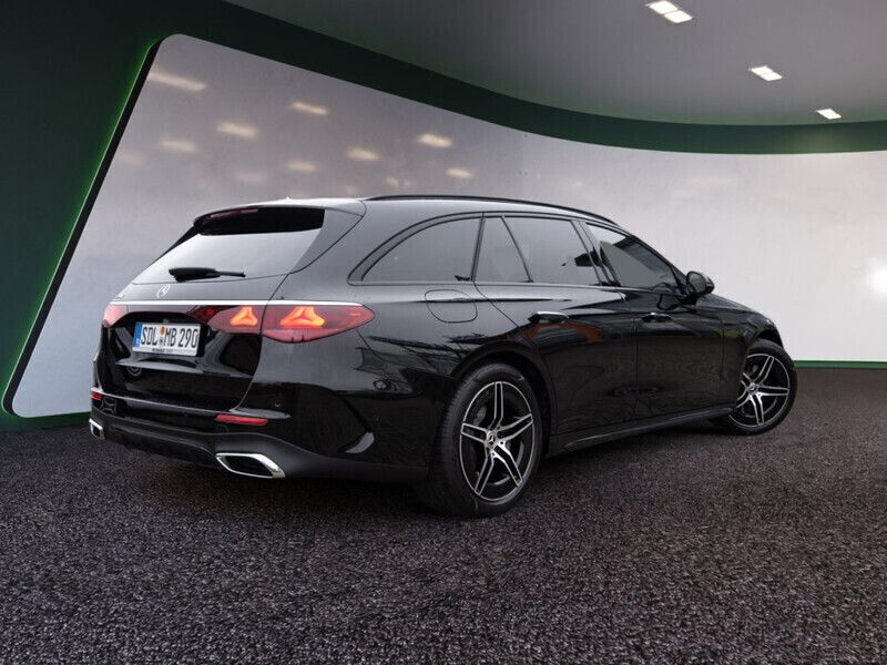 Gebraucht Mercedes E220 Advanced Plus 197 PS (144 kW) 2024 Schwarz Kombi