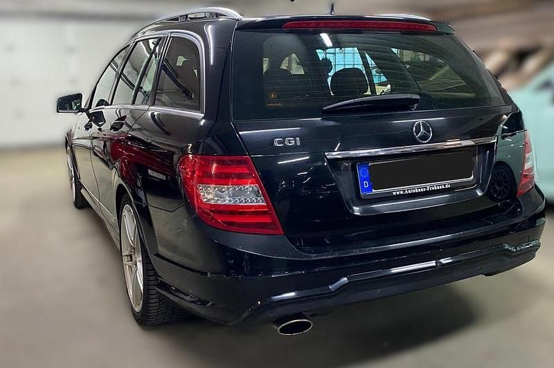 Gebraucht Mercedes C180 AMG 156 PS (114 kW) 2013 Schwarz Kombi