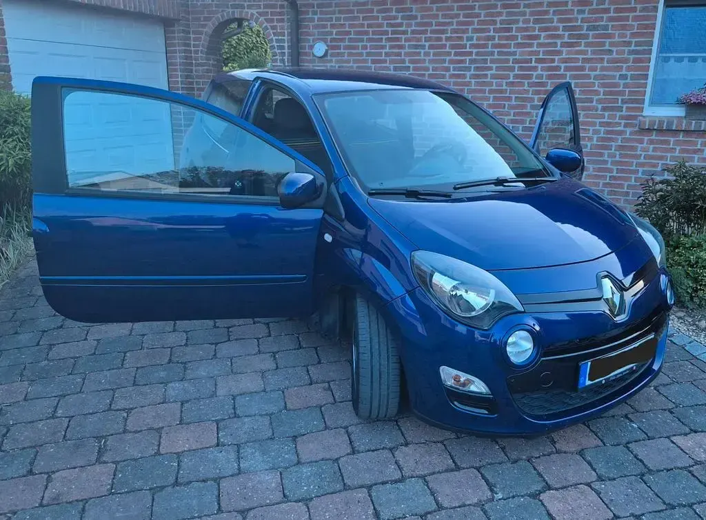 Używany Renault Twingo Initiale Paris 75 KM (55 kW) 2013 Niebieski Hatchback