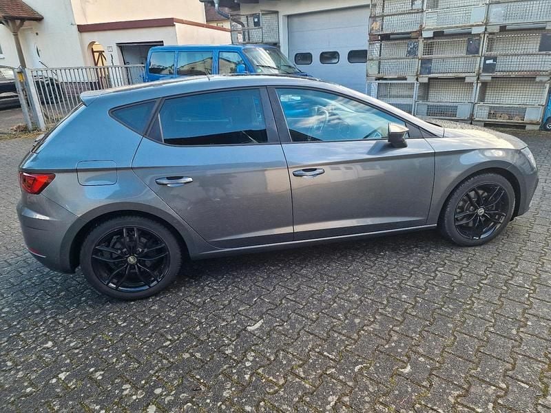 Gebraucht Seat Leon FR 179 PS (131 kW) 2018 Andere farben Limousine