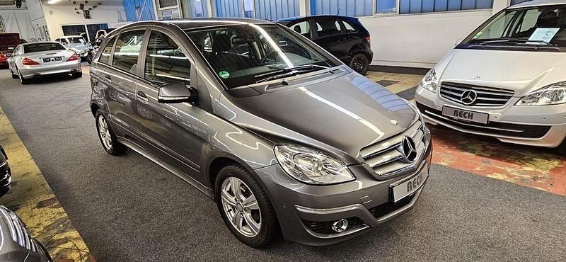 Gebraucht Mercedes B170 116 PS (85 kW) 2009 Grau Van / Kleinbus
