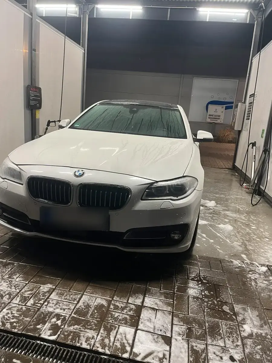 Gebraucht BMW 535 313 PS (230 kW) 2016 Weiß Limousine