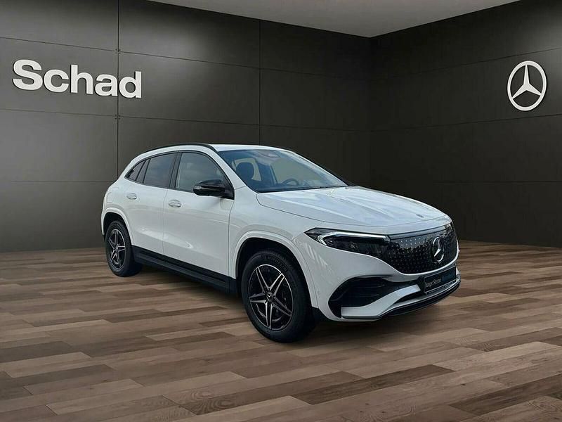 Gebraucht Mercedes EQA300 AMG 167 kW (228 PS) 2024 Unilack polarweiß SUV