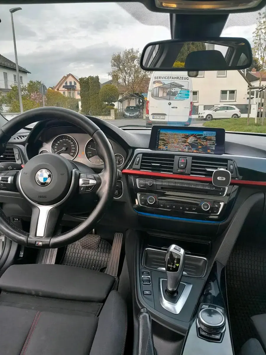 Gebraucht BMW 320 Sport Line 184 PS (135 kW) 2014 Weiß Kombi