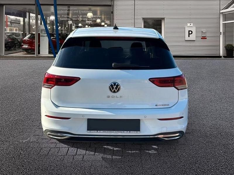Gebraucht VW Golf VII Style 204 PS (150 kW) 2020 Weiß Limousine