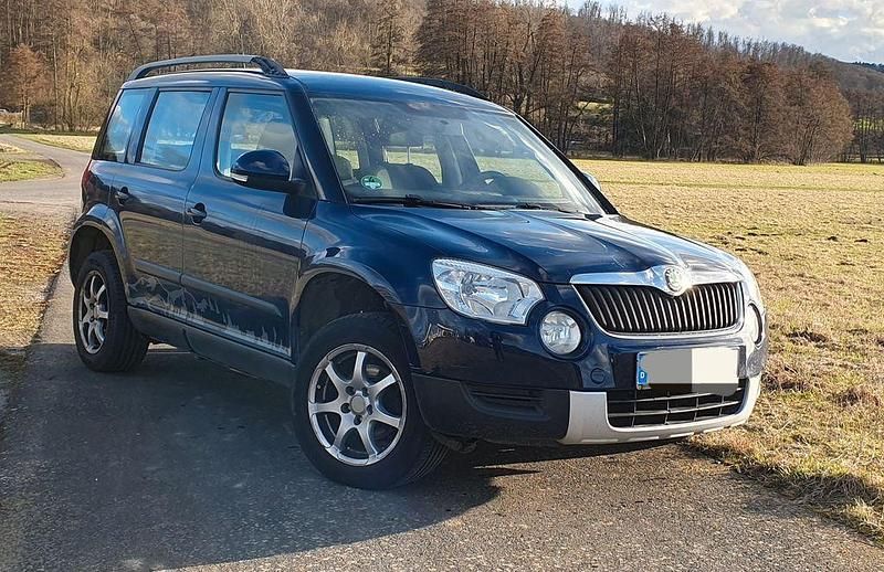 Gebraucht Skoda Yeti 105 PS (77 kW) 2010 Blau SUV