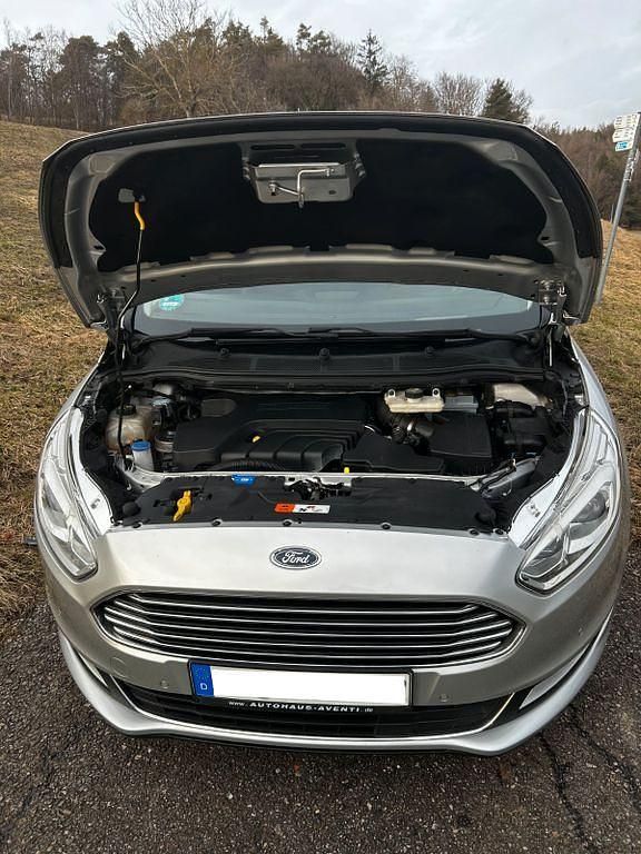 Gebraucht Ford Galaxy Titanium 179 PS (131 kW) 2015 Silber Van / Kleinbus