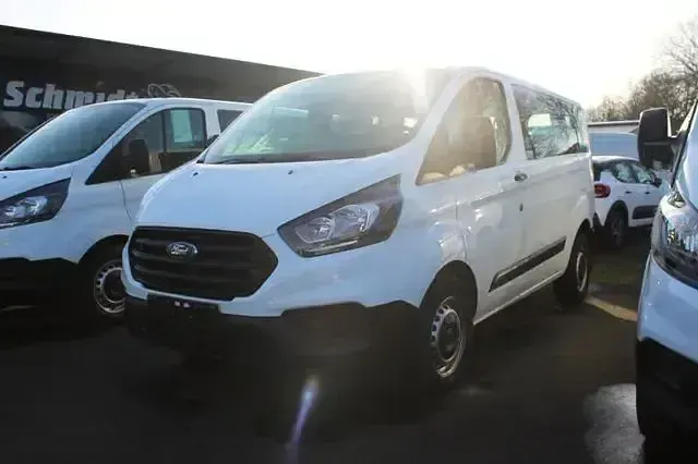 Second-hand Ford Transit Custom 105 CP (77 kW) 2021 Alb Break