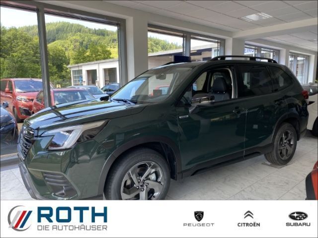 Gruen Gebraucht 2024 Subaru Forester Platinum SUV | 43.500 € (Teuer) - Bild 1/4