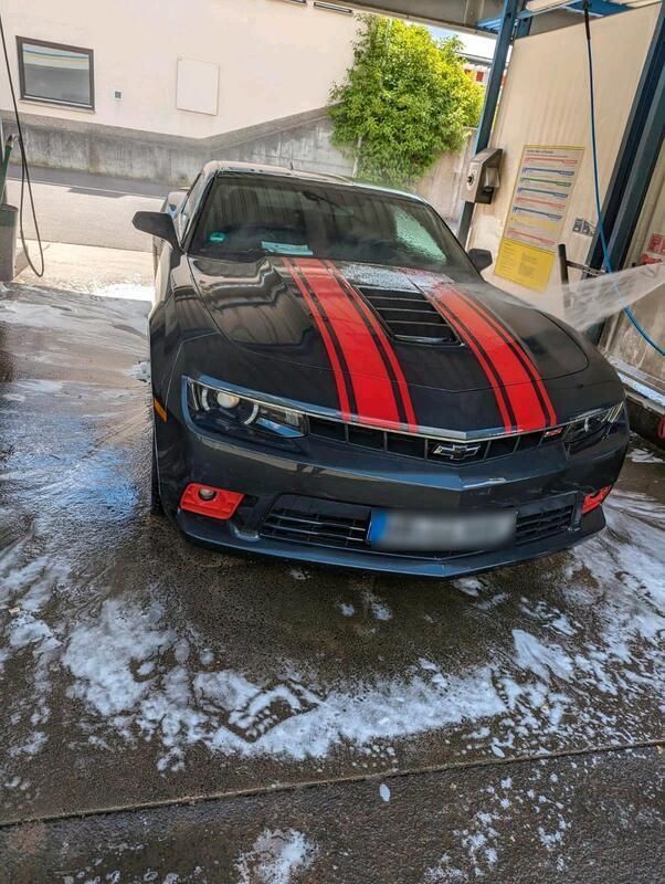 Andere außenfarben Gebraucht 2014 Chevrolet Camaro SS Coupé | 31.200 € (Teuer) - Bild 1/3