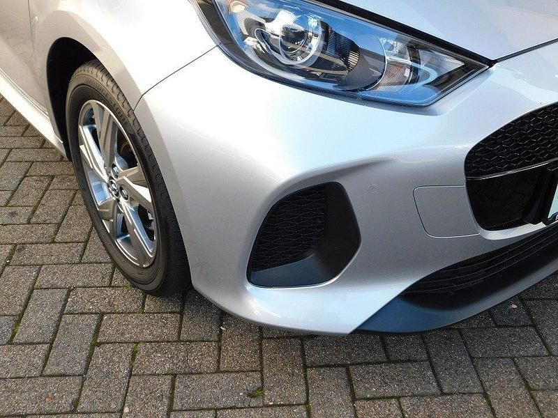 Gebraucht Mazda 2 Exclusive-Line 116 PS (85 kW) 2025 Stormy silver Kleinwagen