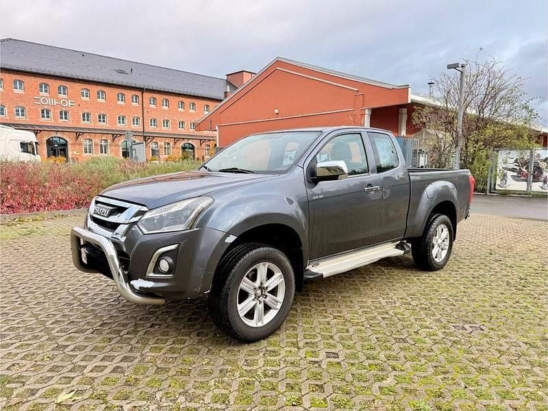 Grau Gebraucht 2017 Isuzu D-Max Abholung | 14.300 € (Superpreis) - Bild 1/4
