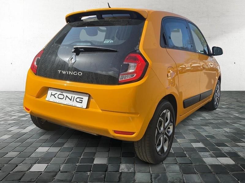 Gebraucht Renault Twingo SE 73 PS (53 kW) 2020 Gelb Kleinwagen