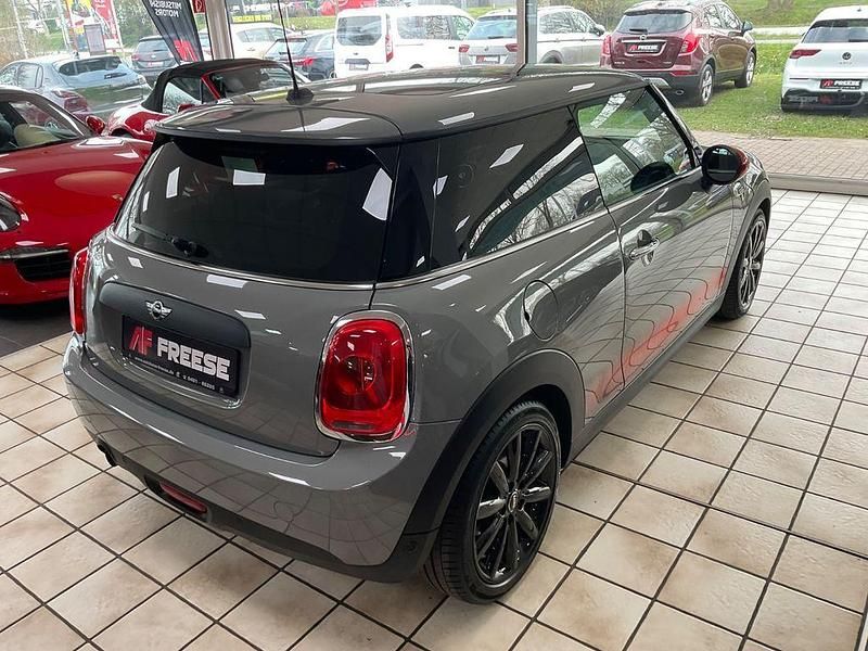 Second-hand Mini ONE 102 CP (75 kW) 2018 Gri Hatchback