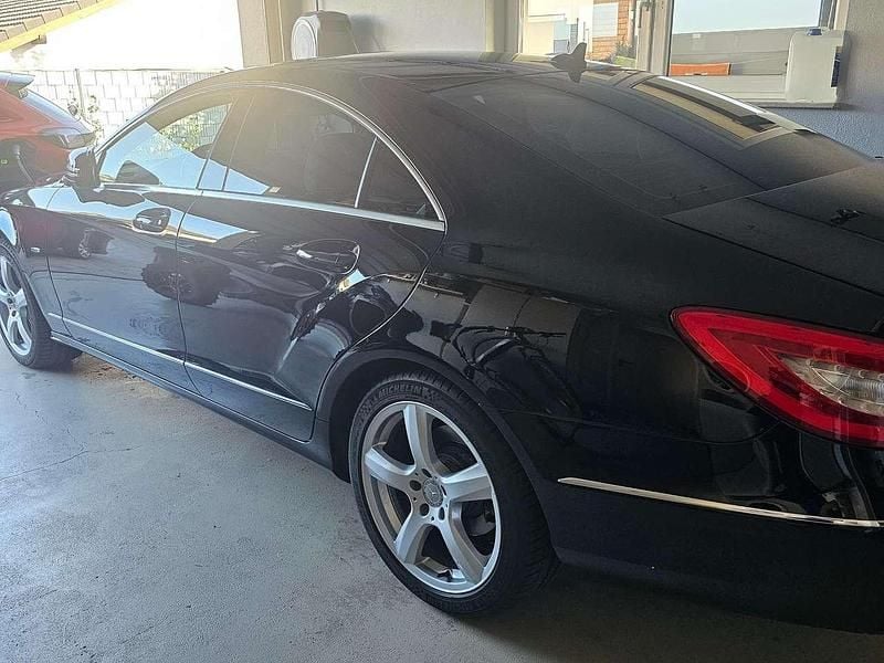 Gebraucht Mercedes CLS350 265 PS (194 kW) 2012 Schwarz Coupé