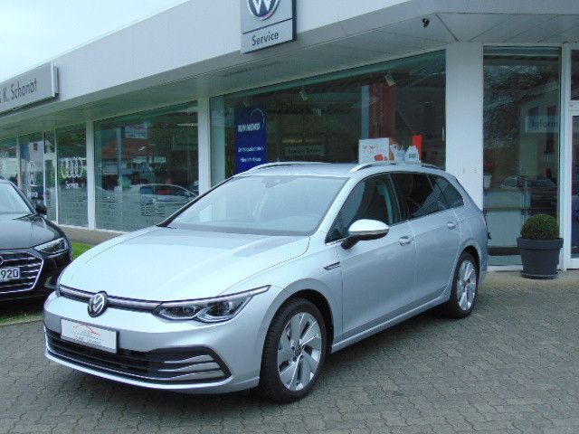 Silber Gebraucht 2022 VW Golf VIII Style Kombi | 25.900 € (Fairer Preis) - Bild 1/4
