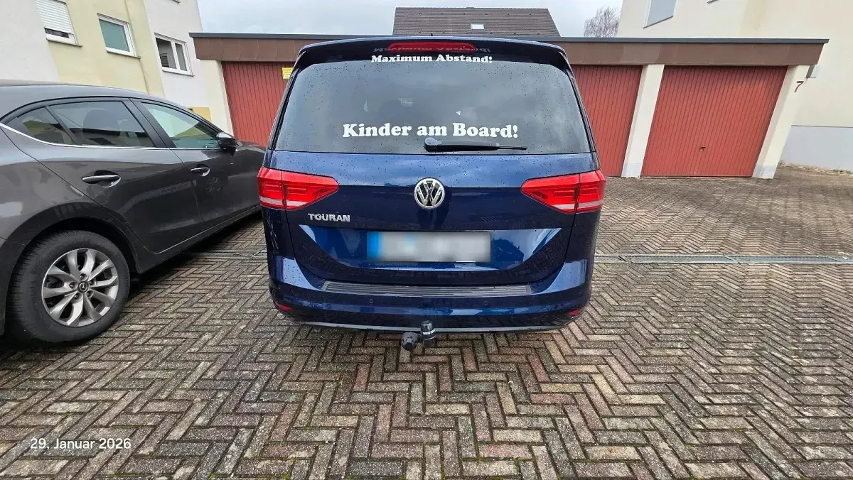 Gebraucht VW Touran 110 PS (80 kW) 2015 Blau Van / Kleinbus