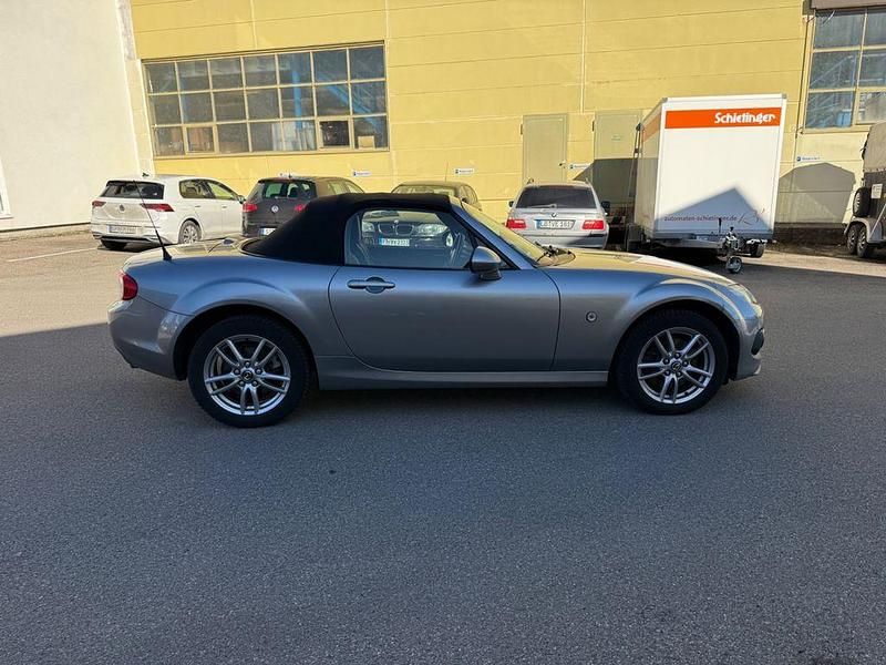 Gebraucht Mazda MX5 Center-Line 126 PS (92 kW) 2013 Silber Cabrio