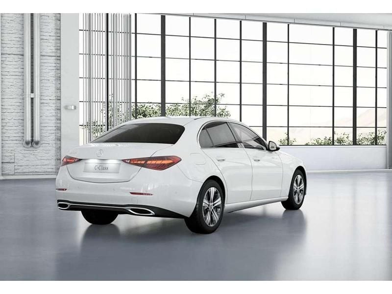 Gebraucht Mercedes C300e Avantgarde 313 PS (230 kW) 2024 Weiß Limousine