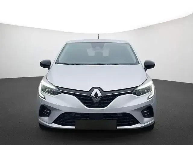 Brugt Renault Clio V Evolution 67 HK (49 kW) 2023 Sølv Sedan