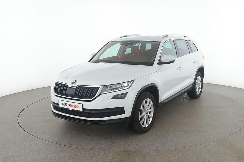 Weiß Gebraucht 2021 Skoda Kodiaq Style SUV | 32.210 € (Guter Preis) - Bild 1/3