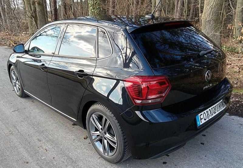 Gebraucht VW Polo Beats 95 PS (69 kW) 2020 Schwarz Kleinwagen