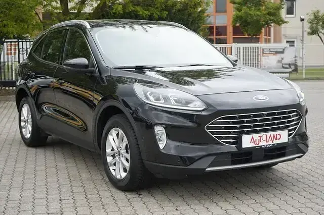 Gebraucht Ford Kuga 190 PS (139 kW) 2022 Schwarz SUV