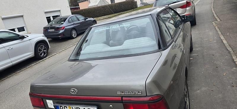 Gebraucht Subaru Legacy 116 PS (85 kW) 1991 Grau Limousine