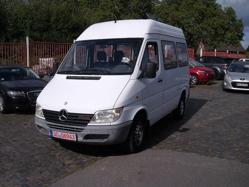 Weiß Gebraucht 2000 Mercedes Sprinter Van | 3.700 € (Fairer Preis) - Bild 1/4
