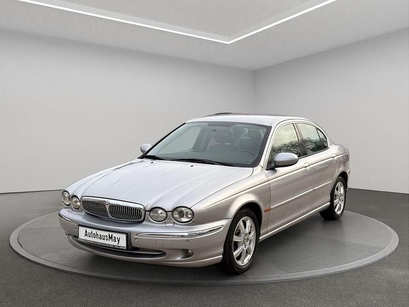 Gebraucht Jaguar X-type Classic 196 PS (144 kW) 2004 Silber Limousine