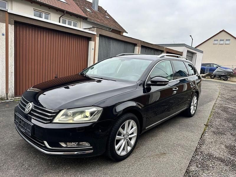 Schwarz Gebraucht 2011 VW Passat Highline Kombi | 5.980 € (Fairer Preis) - Bild 1/4
