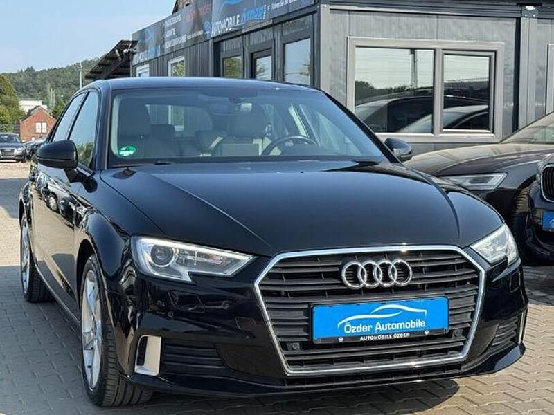 Gebraucht Audi A3 Sport 150 PS (110 kW) 2017 Schwarz Limousine