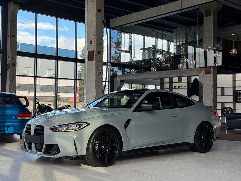 Grau Gebraucht 2021 BMW M4 Competition Edition Coupé | 61.200 € (Superpreis) - Bild 1/4