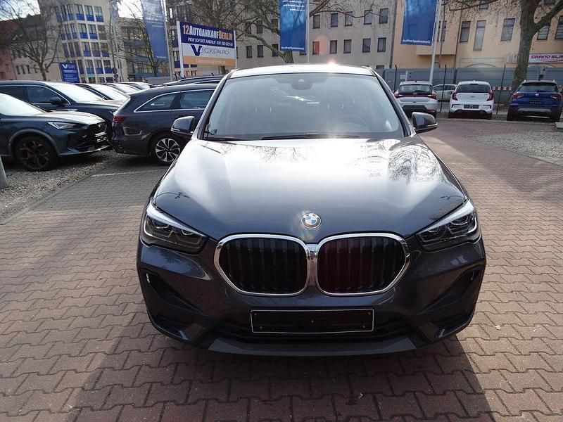 Gebraucht BMW X1 Advantage 136 PS (100 kW) 2022 Grau SUV