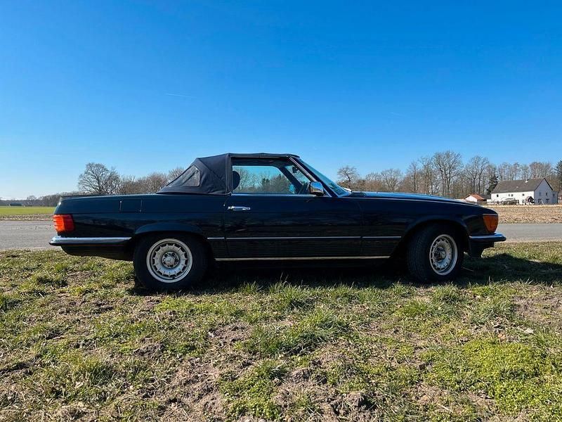 Gebraucht Mercedes SL500 231 PS (169 kW) 1984 Blau Cabrio