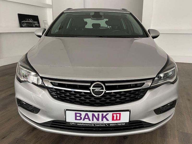 Gebraucht Opel Astra Edition 110 PS (80 kW) 2018 Silber Kombi