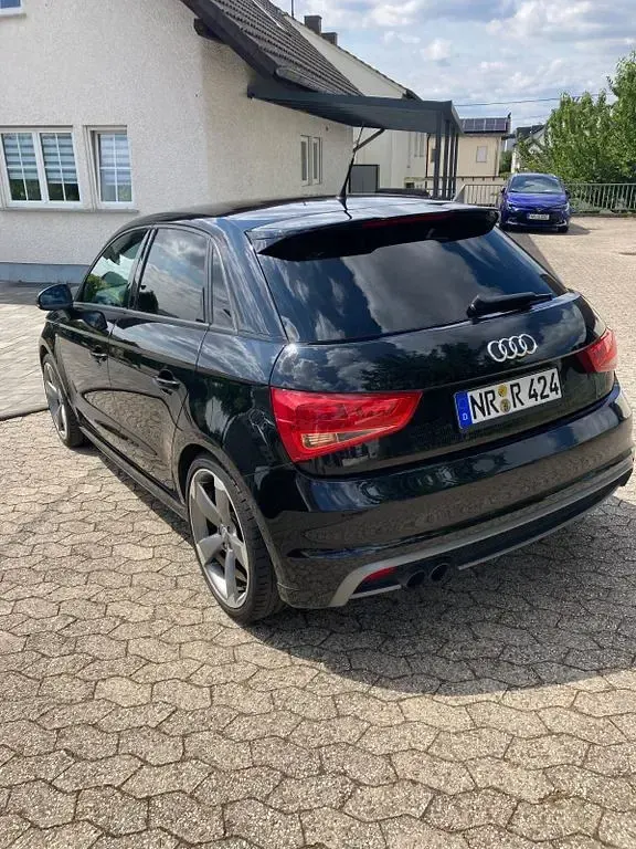 Gebraucht Audi A1 Sportback S-Line 122 PS (89 kW) 2014 Schwarz Kleinwagen