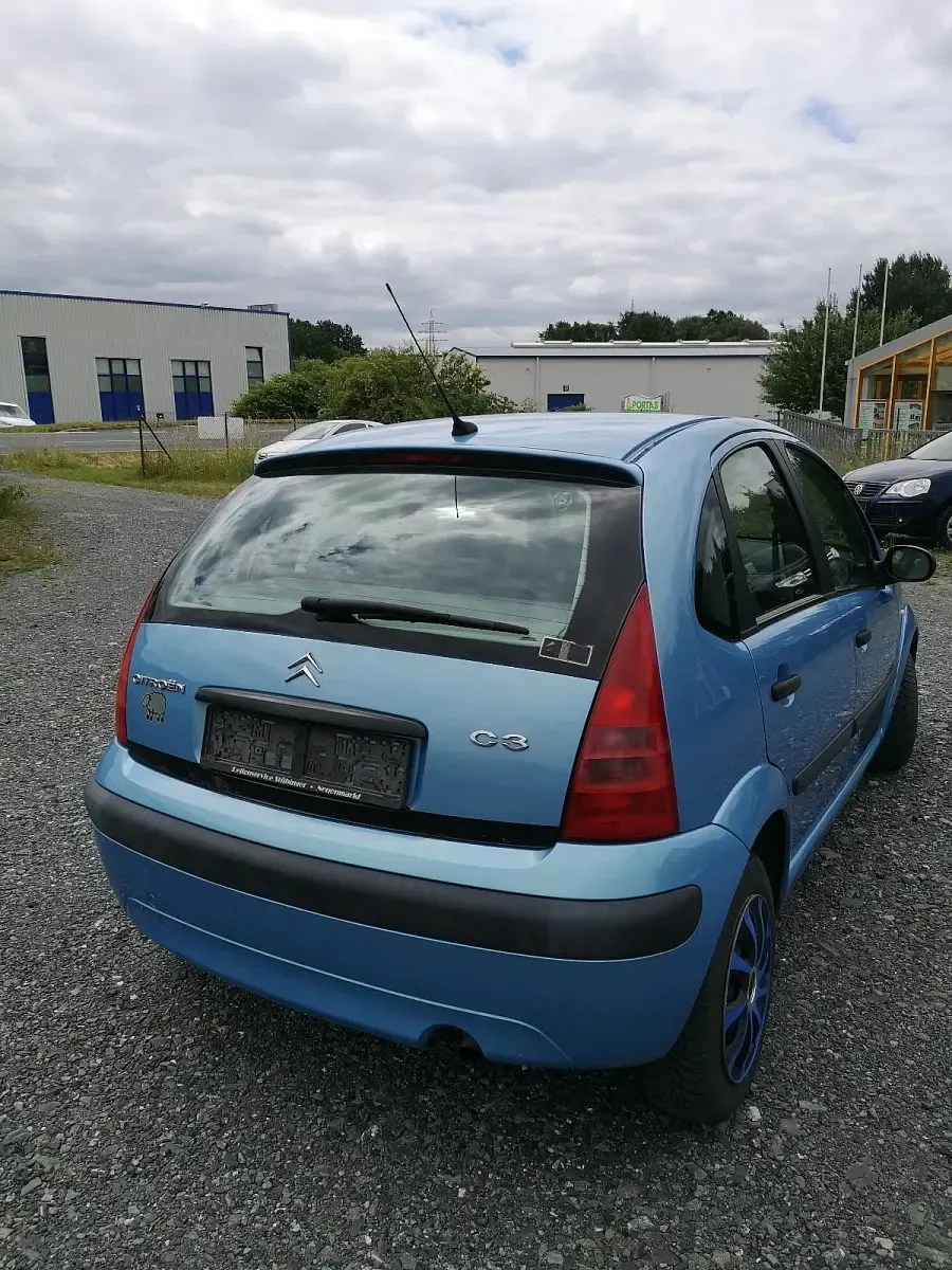 Gebraucht Citroën C3 60 PS (44 kW) 2003 Blau Kleinwagen