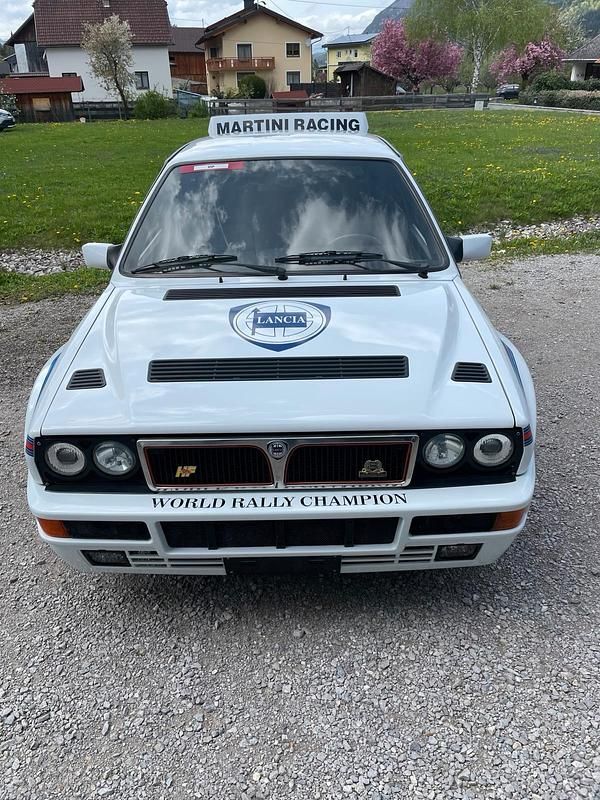 Gebraucht Lancia Delta 195 PS (143 kW) 1990 Weiß Kleinwagen