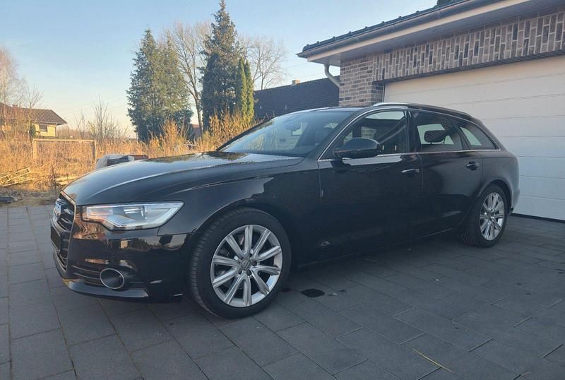 Gebraucht Audi A6 Ambiente 245 PS (180 kW) 2014 Schwarz Kombi