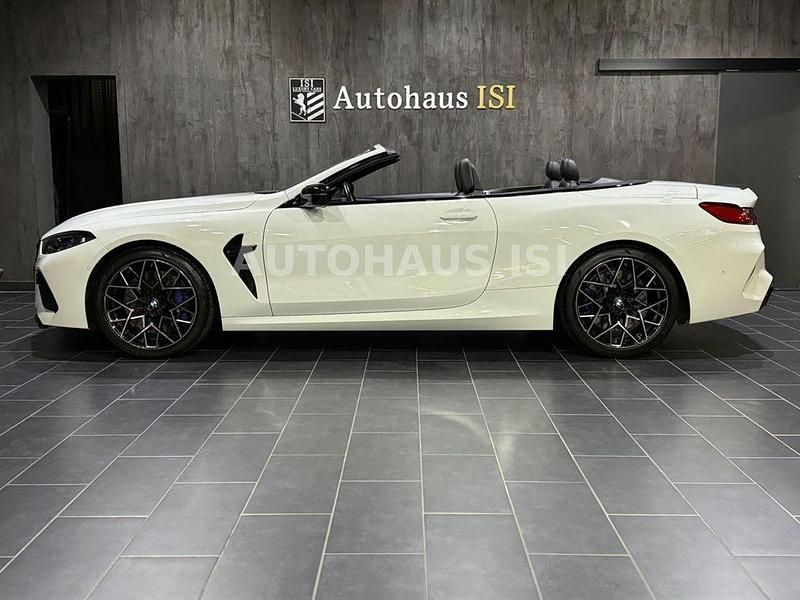 Weiß Gebraucht 2023 BMW M8 Competition Edition Cabrio | 93.990 € (Fairer Preis) - Bild 1/4
