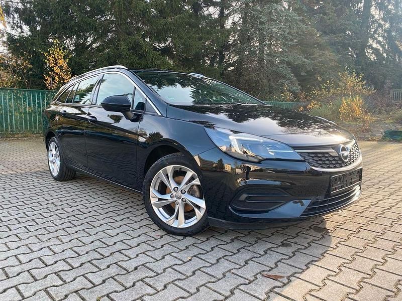 Gebraucht Opel Astra Elegance 131 PS (96 kW) 2022 Schwarz Kombi