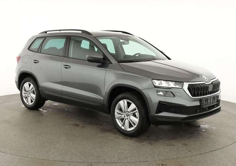 Neu Skoda Karoq Selection 150 PS (110 kW) 2026 Graphite grau metallic SUV