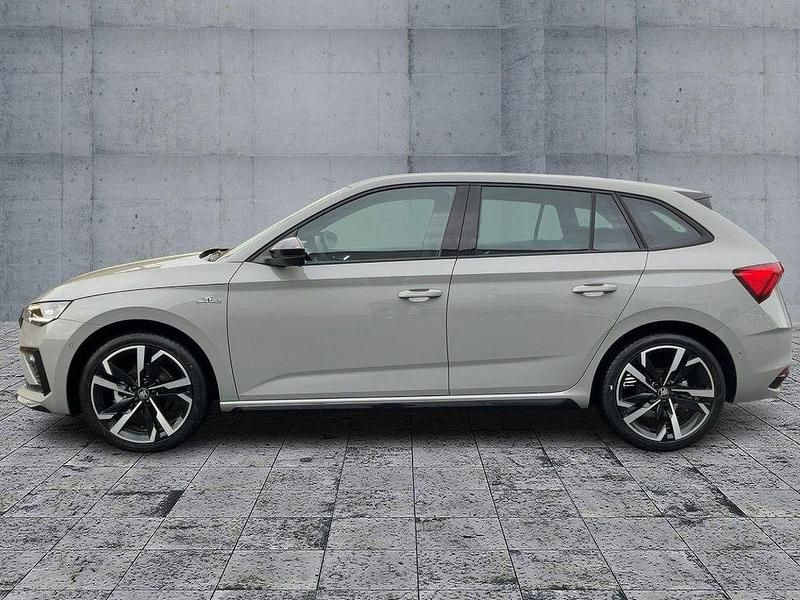 Neu Skoda Scala Monte Carlo 150 PS (110 kW) 2025 Grau Kleinwagen