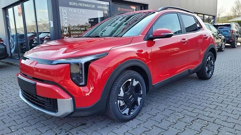 Neu Kia Stonic Exclusive 101 PS (74 kW) 2025 (signal red beg) SUV