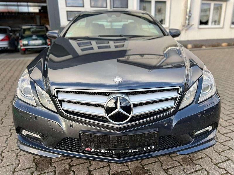 Gebraucht Mercedes E350 292 PS (214 kW) 2009 Tenoritgrau  metalliclack Coupé