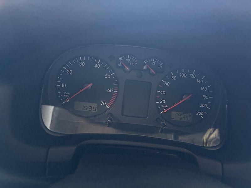 Gebraucht VW Golf III 75 PS (55 kW) 1998 Silber Limousine