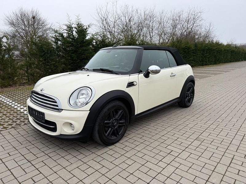 Gebraucht Mini Cooper D Cabriolet 111 PS (81 kW) 2013 Weiß Cabrio