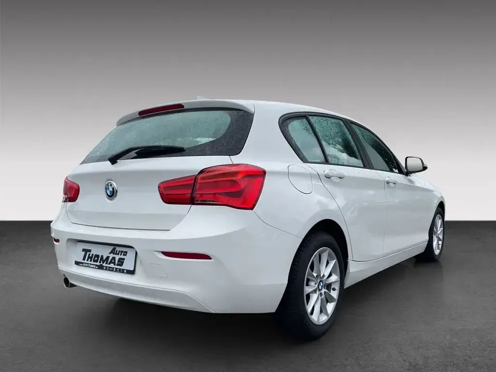 Gebraucht BMW 118 136 PS (100 kW) 2018 Weiß Kleinwagen