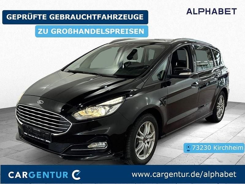 Obsidianschwarz Gebraucht 2020 Ford S-MAX Trend Van / Kleinbus | 16.907 € (Guter Preis) - Bild 1/2